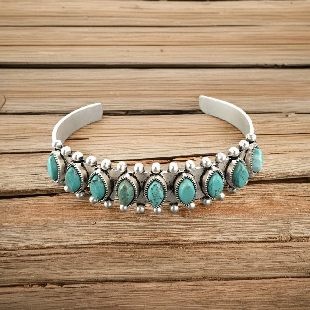 Bohemian Vintage Navajo Turquoise Cuff Bracelet